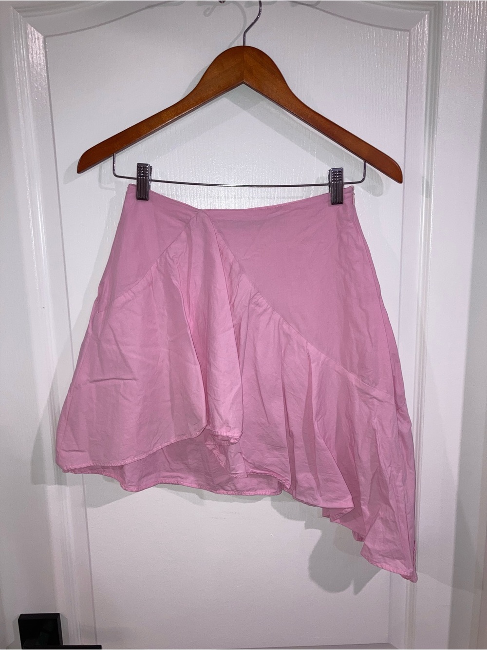 Zara Pink Asymmetrical Ruffle Skirt - size XS